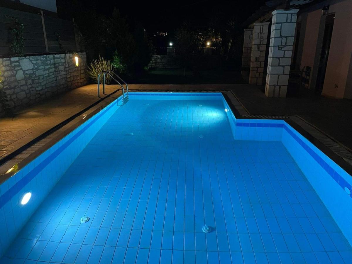 Roumelí Villa Steki מראה חיצוני תמונה
