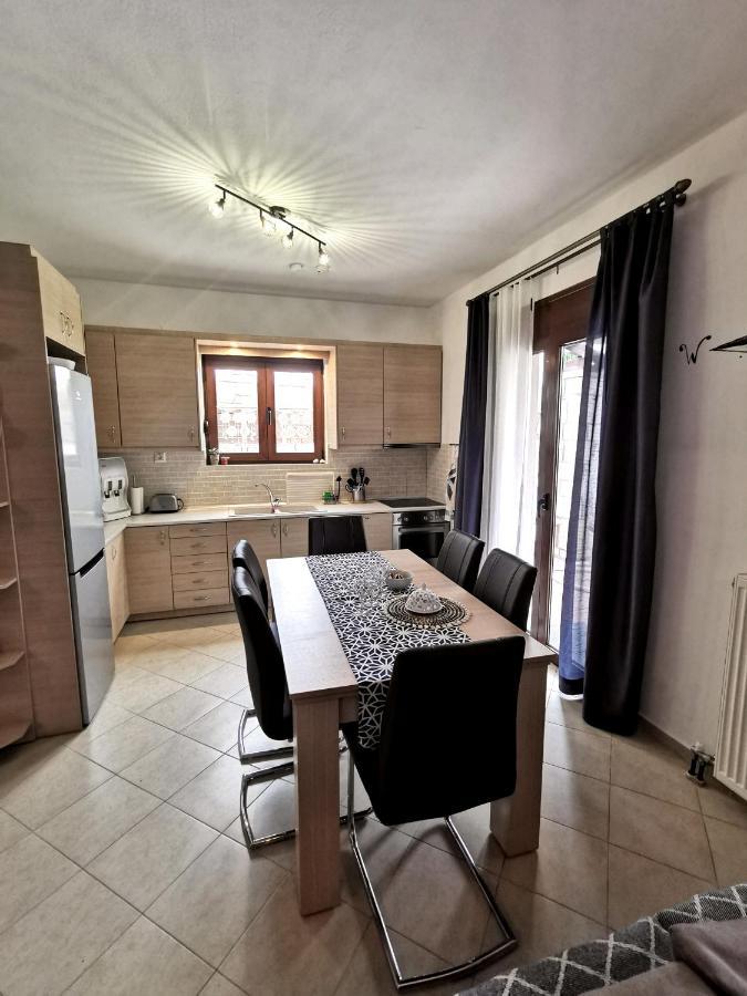 Roumelí Villa Steki מראה חיצוני תמונה