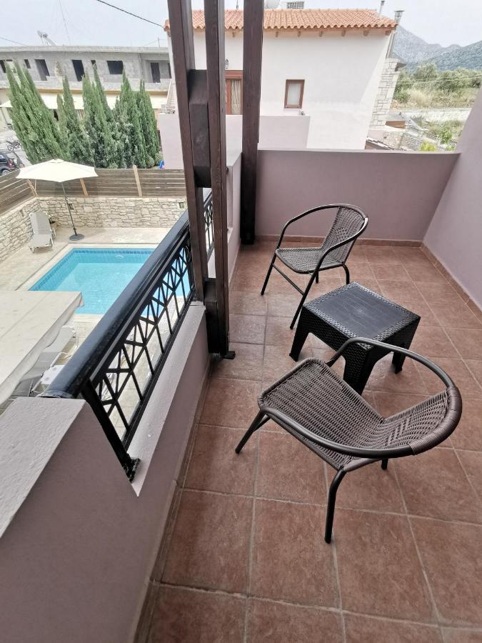 Roumelí Villa Steki מראה חיצוני תמונה