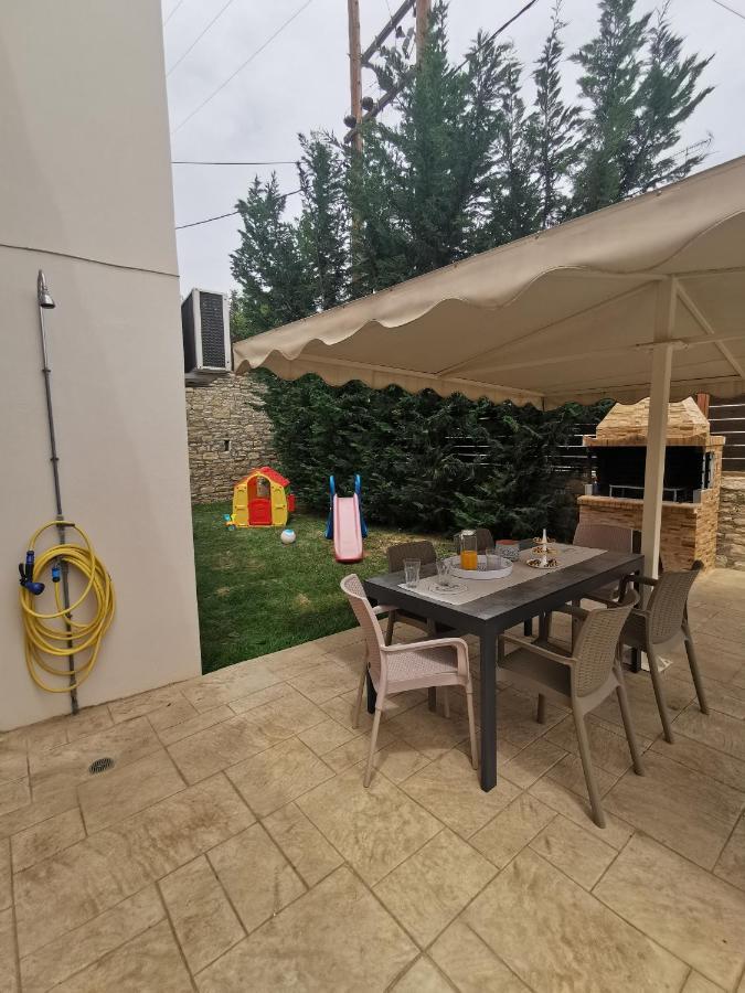 Roumelí Villa Steki מראה חיצוני תמונה