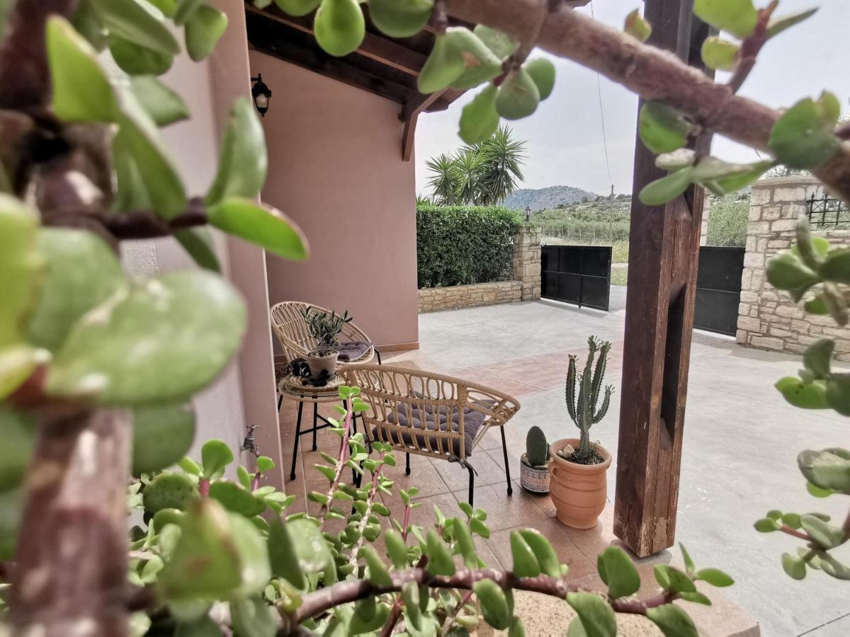 Roumelí Villa Steki מראה חיצוני תמונה